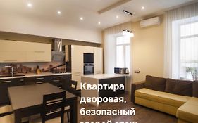 Апартаменты в центре на Ришельевской